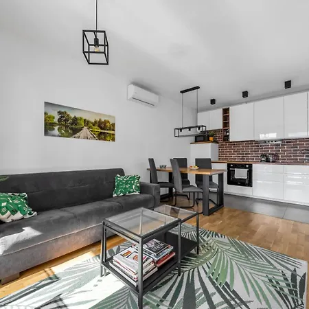 Klopot 4a By Homeprime Apartmán Varšava